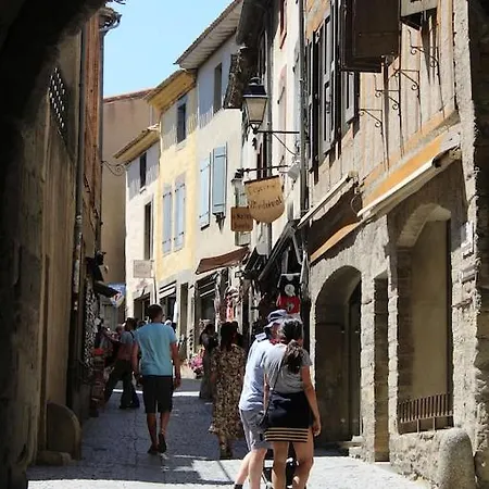 2 Bedroom With Shared Pool In Lovely Market Town Of In Wine Region Ferienhaus Olonzac
