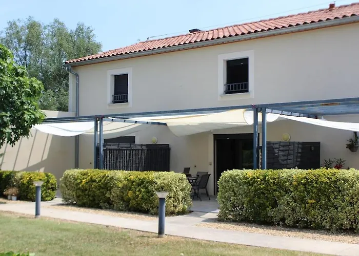 度假居 2 Bedroom With Shared Pool In Lovely Market Town Of In Wine Region Olonzac